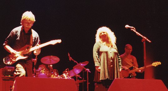 Judie Tzuke on Stage